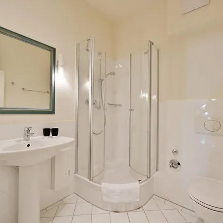 Ferienwohnung-2-villa-celia-sellin-strandnah-fuer-6-personen Lejlighed *